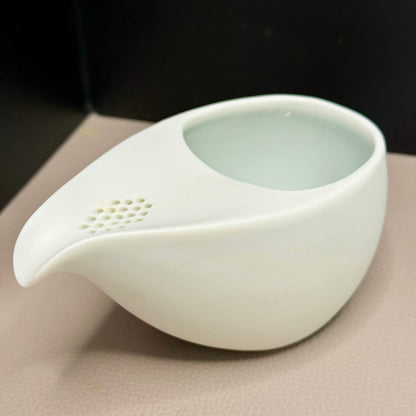 Hitoshizuku Pot (White, Banko-yaki)